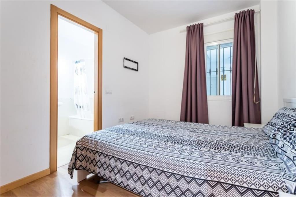 Apartamento Centrico A 250 Metros De La Playa & Parking